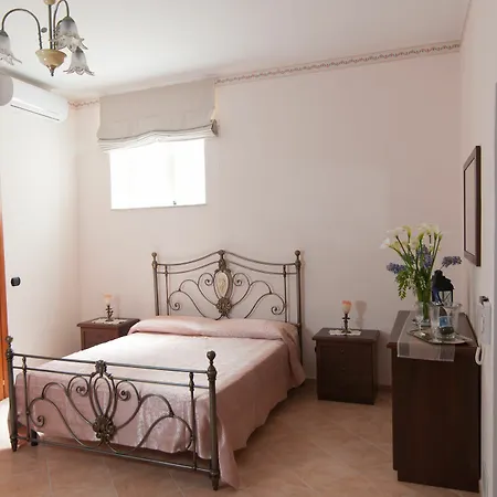 La Stella Del Sud Bed & Breakfast